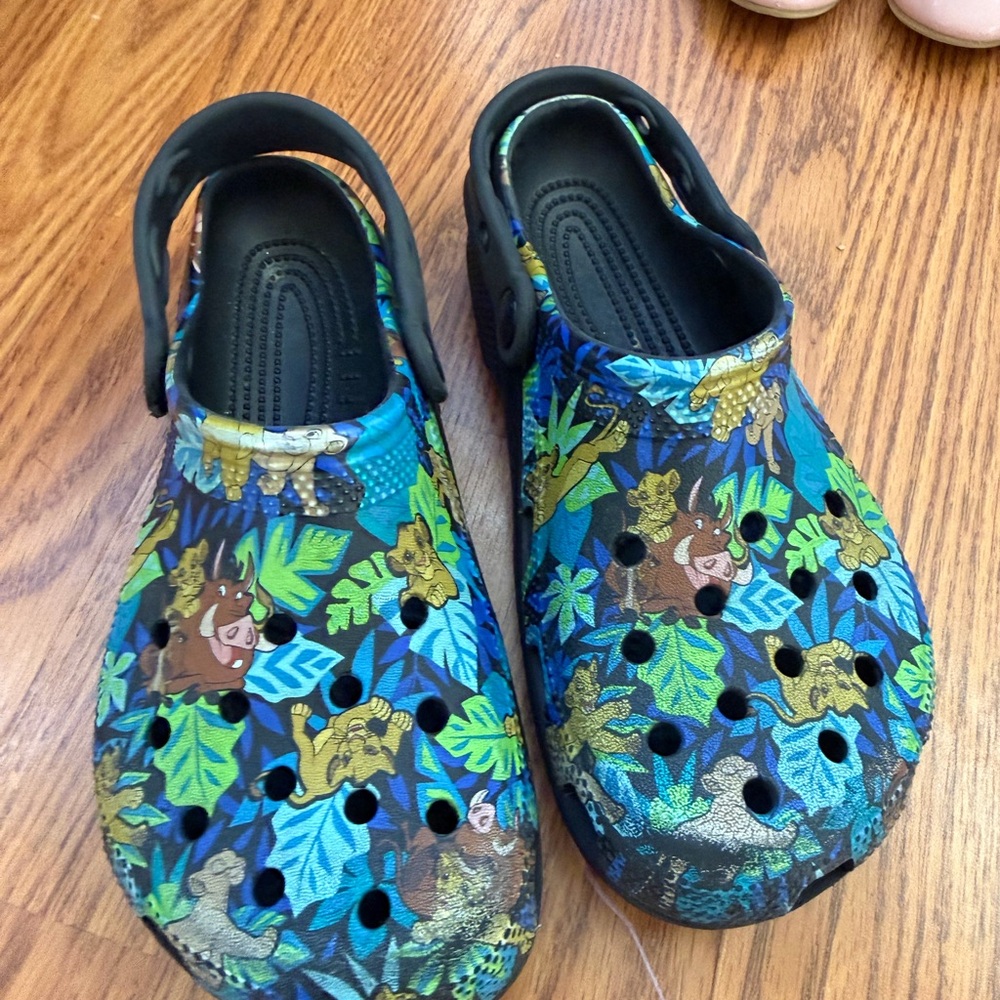 Disney Lion King Crocs